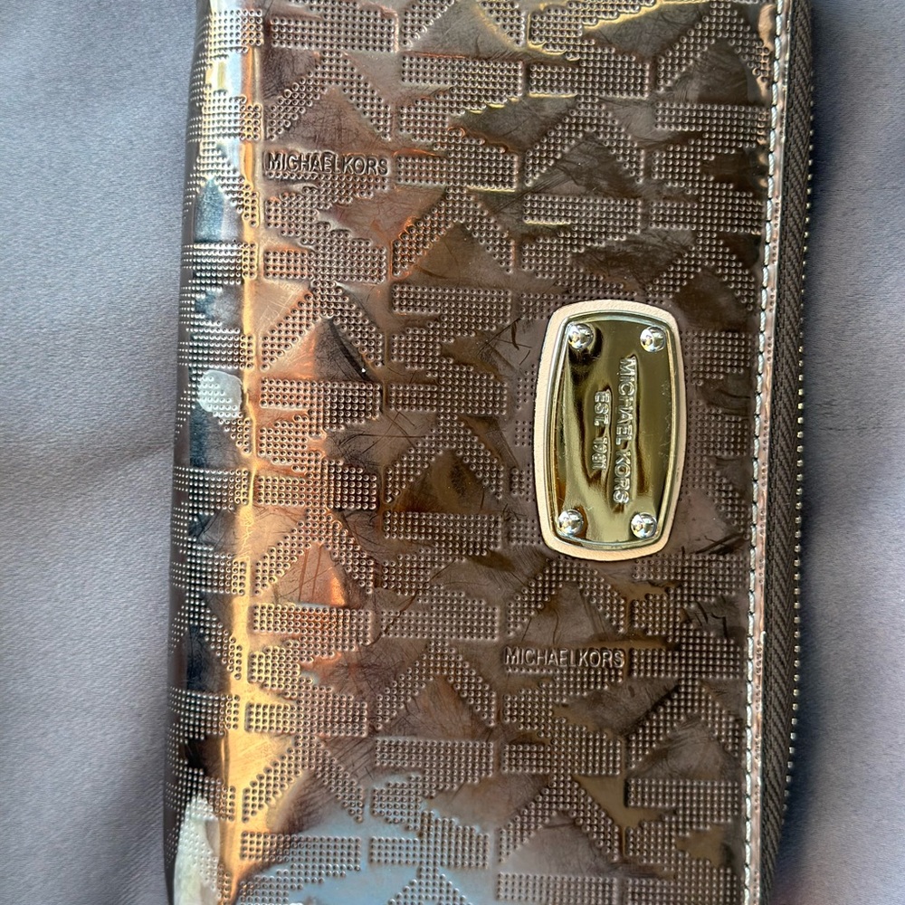 Michael Kors wallet